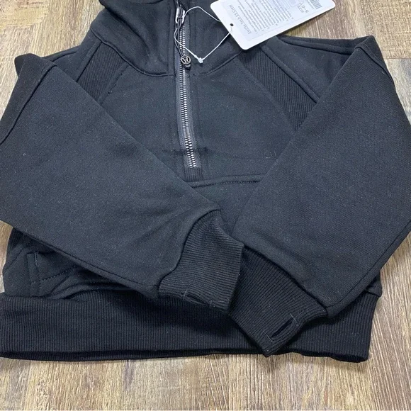 Lululemon Kids Black Half-Zip Pullover Size 5-6Y With Thumb Holes - Picture 10 of 13